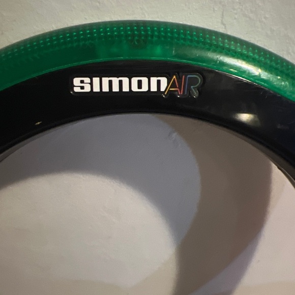 Simon AIR Electronic Memory Game Hasbro 2015 Tested Works Colorful Fun Memory - Picture 2 of 9